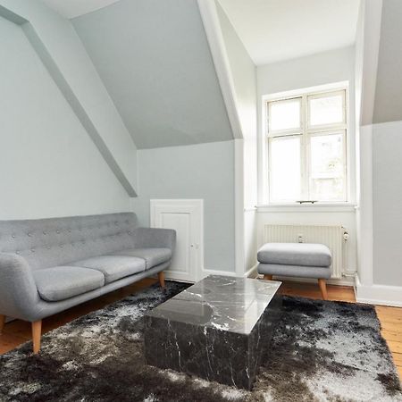 Stylish 5 Person Apartment In Vibrant Urban Area København Eksteriør billede