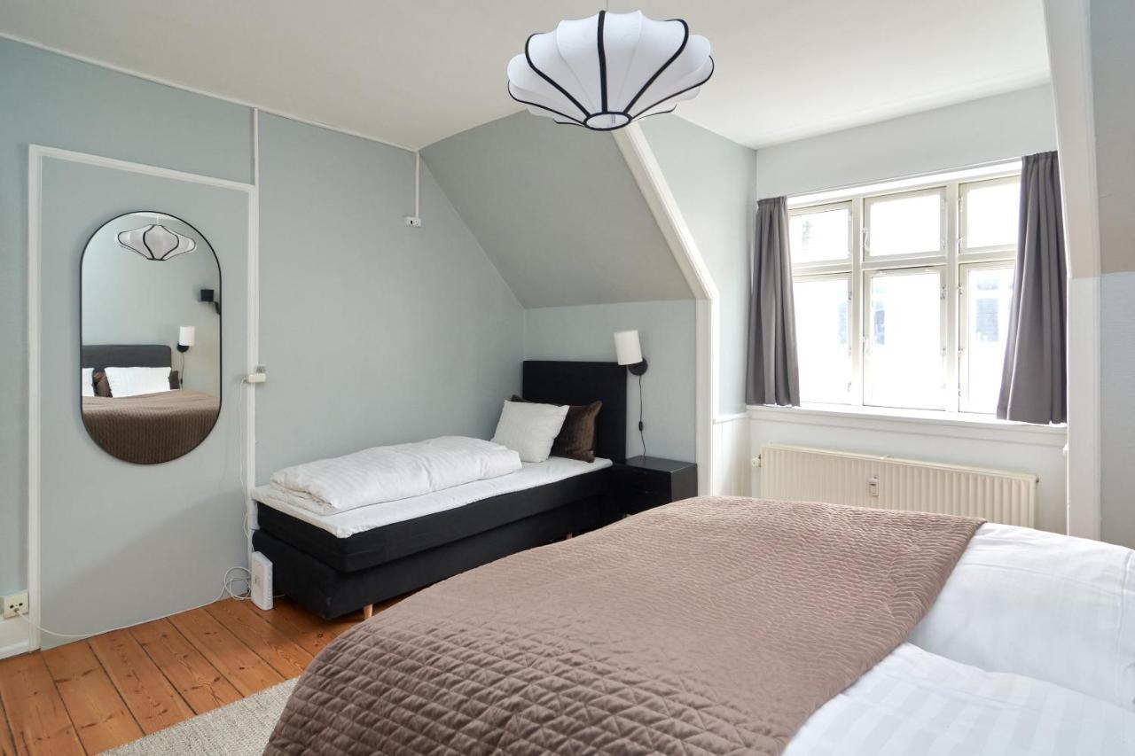Stylish 5 Person Apartment In Vibrant Urban Area København Eksteriør billede